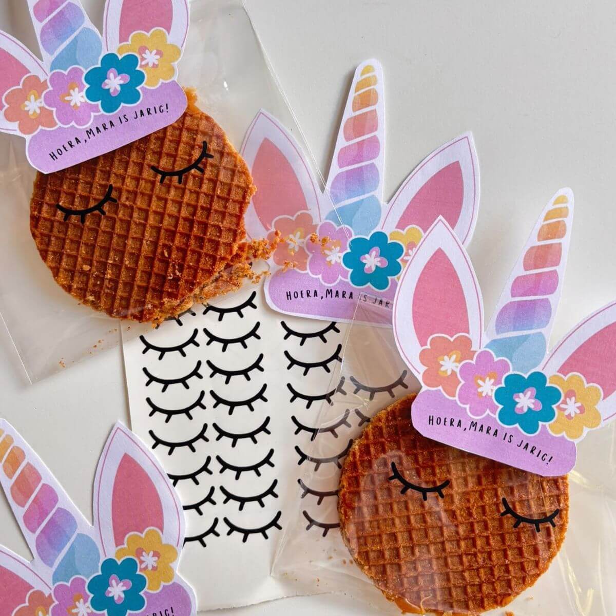 printable unicorn voor op een stroopwafel
