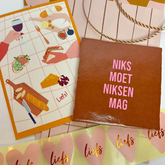 tegeltje met tekst niks moet niksen mag